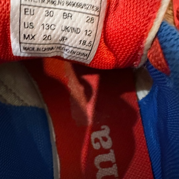 Joma Indoor Soccer Sneakers Little Boys Size 13 - Picture 3 of 5